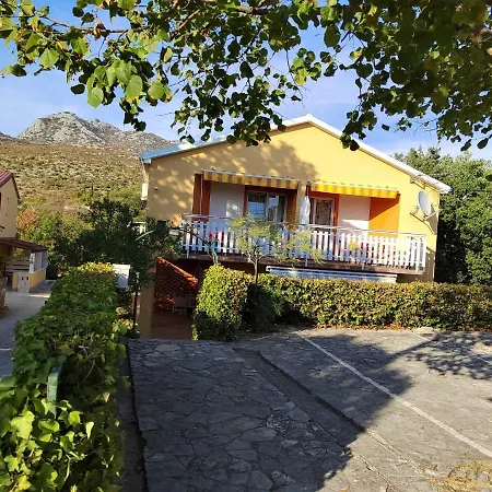 Mala Paklenica Apartment Seline